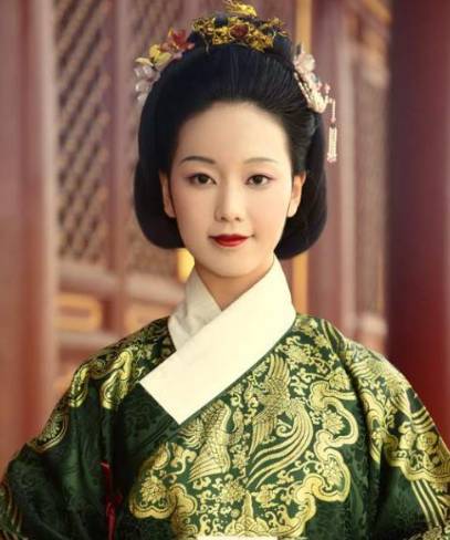 郭爱:入宫二十天皇帝驾崩,14岁才女被迫殉葬的悲剧人生