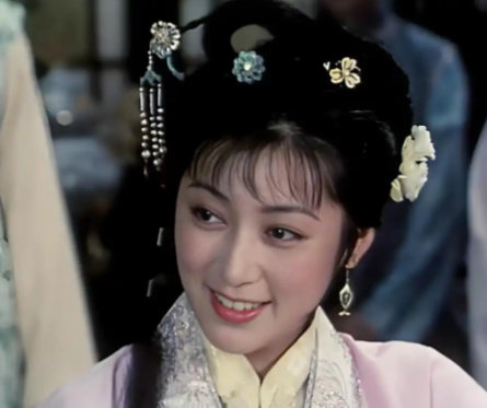 带刺玫瑰与末世凤凰:贾探春的辣、能、运