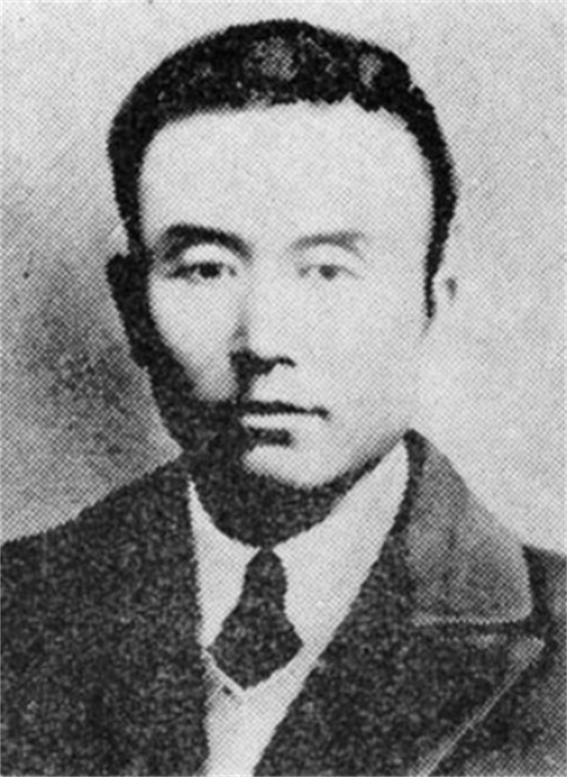 杨靖远:“不打败日寇不割髯！”